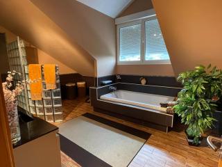 Santa Divina Relax Para 10 Personas - Naveces - 8
