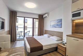 Cabacum Pleasure Beachfront Apartments - 8