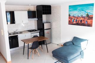 Palmarejo, Apartamento T2 no Prédio Rosa Trás de pão quente - Praia - 4