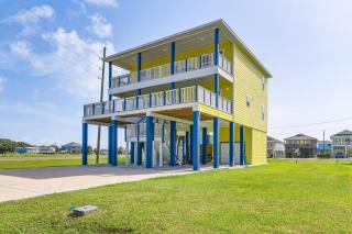 Group Getaway 1 Mi to Galveston Island State Park! - 0