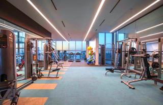 Elegant Condo 2BR w Beautiful City Views - 5