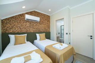 Cordon Residence 61 by OcekHomes - 2