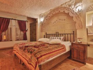 Aja Cappadocia Cave Hotel - 3
