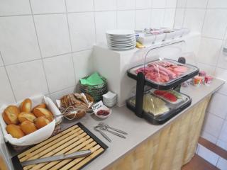 Hotel Gästehaus Lutgen - 1