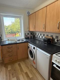 Seaside Charm at Winifred Crescent - Kirkcaldy - 6