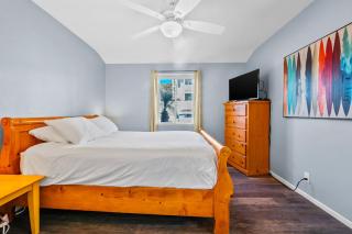 3009 Ocean Street A Beachfront condo with balcony & deck - 3