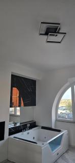 SeaView Rooms - 8