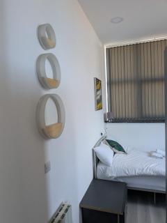 Cosy & Bright Budget Studio in Central Sunderland - 2