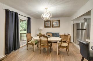 Updated North Greenwood Cottage Less Than 1 Mi to Dtwn! - 2