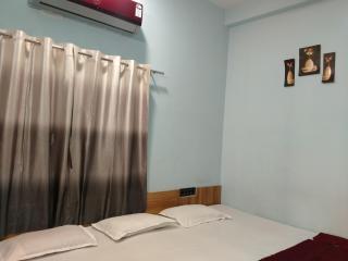 new shreeram palace guest house - Ujjain - 5