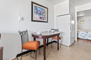 2 Bed1 Bath on the Boardwalk by the Inlet - 6