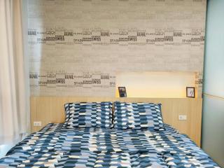 Place to stay near airport rail link - 5