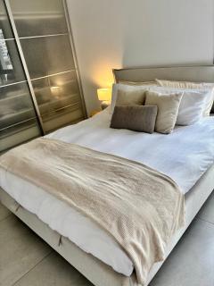 Modern 4BR Garden Apt with Park View next to Caesarea - 1