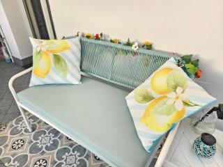 Sky-Terrace in Central Station, 3 bedrooms - Naples - 9