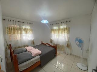 Maison charmante à Baie-Mahault avec jardin clôturé - 5