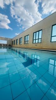 Quarto Mobiliado no Hotel Comfort Taguatinga com Wi-Fi, Ar condicionado e Estacionamento Grátis - 1