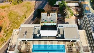 Quarto Mobiliado no Hotel Comfort Taguatinga com Wi-Fi, Ar condicionado e Estacionamento Grátis - 2