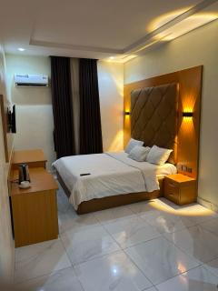 Chapy Hotels - Enugu - 7