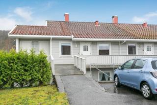 Bakkegjerdet 48 - - 6