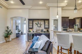 Family-Friendly El Paso Home Hike, Shop and Explore - 5