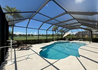 Pool House On Golf Course - Sarasota - 8