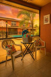 Tropical Breeze Retreat - Fort Myers - 9