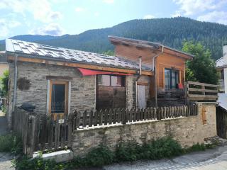 Charmante maison en pierre du Queyras - espace et luminosité - 9