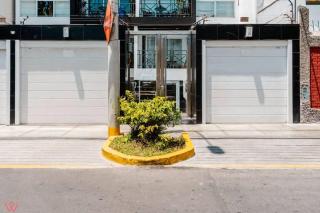 Modern 2BR Scenic View in Barranco - 1