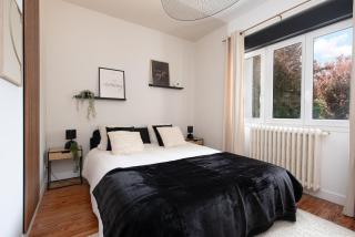 Villa à Castres, Maison 10 personnes avec piscine privée, jardin et 5 chambres - 7