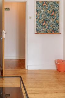 Aquilla's Family Room 102 by Mycelia - 1