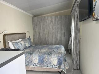 Seaside Hideaway - 3
