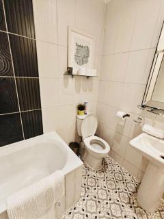 2 bedroom flat in Putney by the River - 2