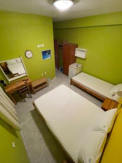 Aris Rooms - Himarë - 8