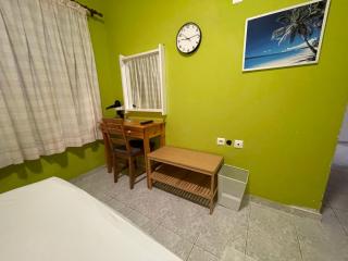 Aris Rooms - Himarë - 5