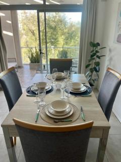 Hermoso Departamento boutique céntrico con terraza propia y vista a las montañas - Villa Carlos Paz - 3