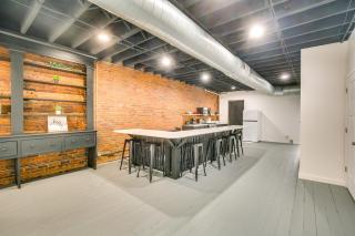 Walk to River and Shops Downtown Hannibal Loft - 7