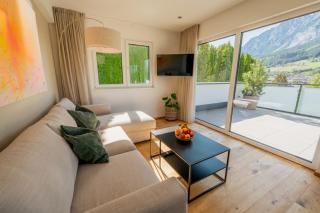 Drei Berge Blick - Moderne Ferienwohnung mit Panorama-Terrasse in Gröbming - 9