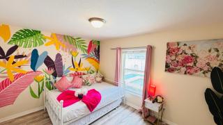 SaltyLux16 Heated Saltwater Pool, Near Beach, Honeymoon Island, Farmer market - 7