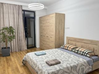 2bdr Arbat Apartment - Bright Central - Bisjkek - 0