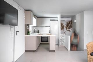 El Mar, Pool House with 3 BDR, 7 min from beach - Saronida - 1