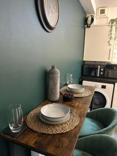 Cosy room in charming Maisonette - Edinburgh - 9