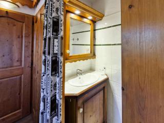 Résidence Roselend - Charmant appartement de 3 pièces situé dans une résidence au village du Chantel, proche des pistes et avec piscine. MAE-4441 - 3