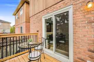 3BR Pickering Retreat with BBQ and Patio Delight - Pickering - 6