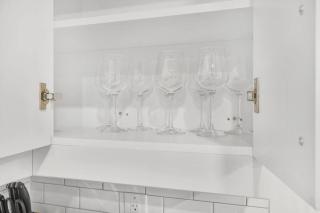 3BR Pickering Retreat with BBQ and Patio Delight - 3