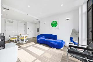 Space Age Soho Penthouse Private Balcony With BBQ - New York - 7