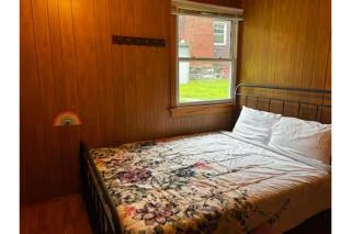 Cozy Cottage near Skiing, Gettysburg, and Hiking - 4