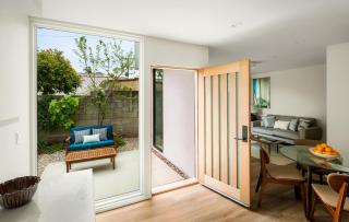 Modern Mar Vista Hideaway New TwoStory ADU - Los Angeles - 1