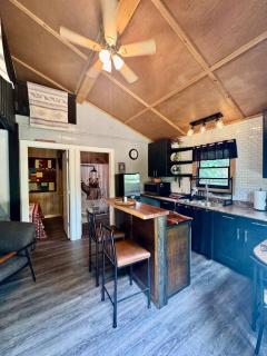 The Holler Cabin - 5