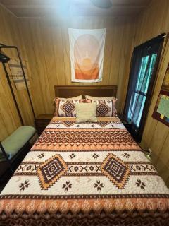 The Holler Cabin - 3