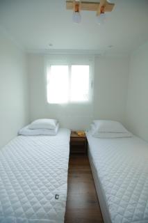 Sunyhouse Female Only Foreign Only - Seoul - 7